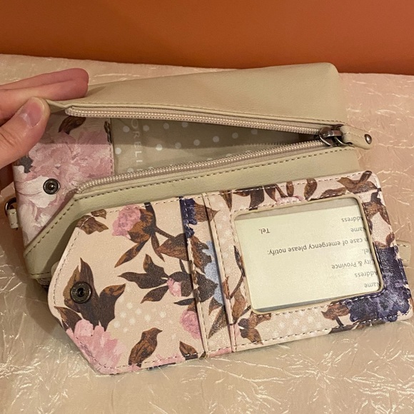 NEW Fiorelli Upright Wallet/Wristlet - Picture 9 of 10